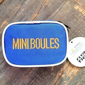 Indoor Flying Tiger mini Boules in canvas bag